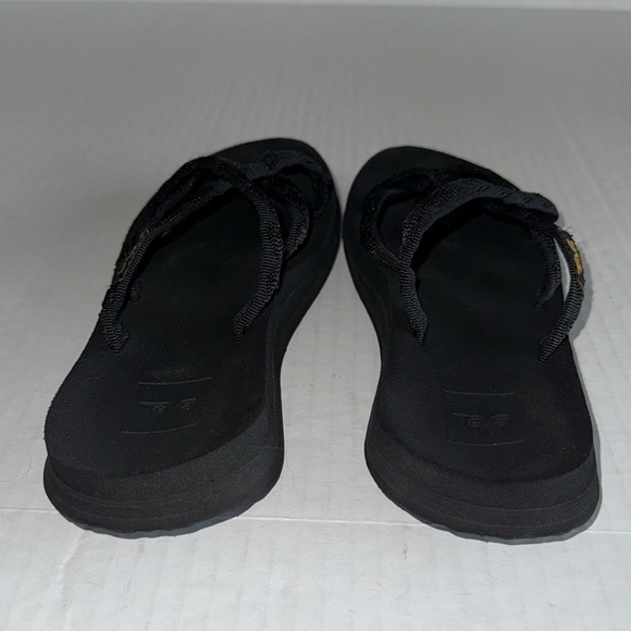 Teva Olowahu Black Flip Flops - Picture 8 of 11